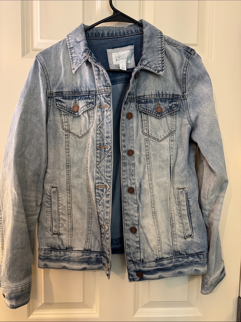 Market & Spruce Faded Blue Denim Jacket